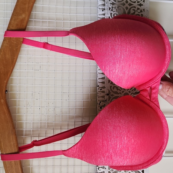 Victoria's Secret Other - Victoria's Secret‎ Padded Perfect Coverage Bra sz 34C